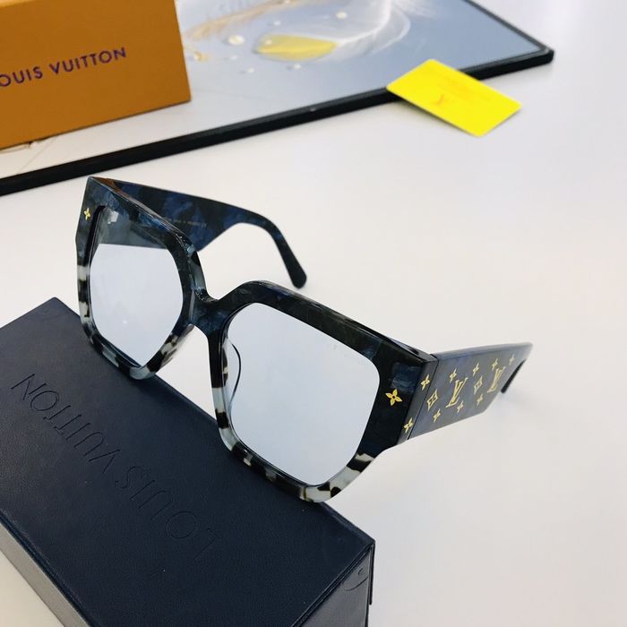 Louis Vuitton Sunglasses Top Quality LVS00430